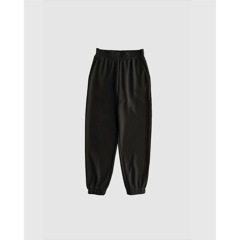 NEW WITHBLACK women's slalba lightweight joggers in black